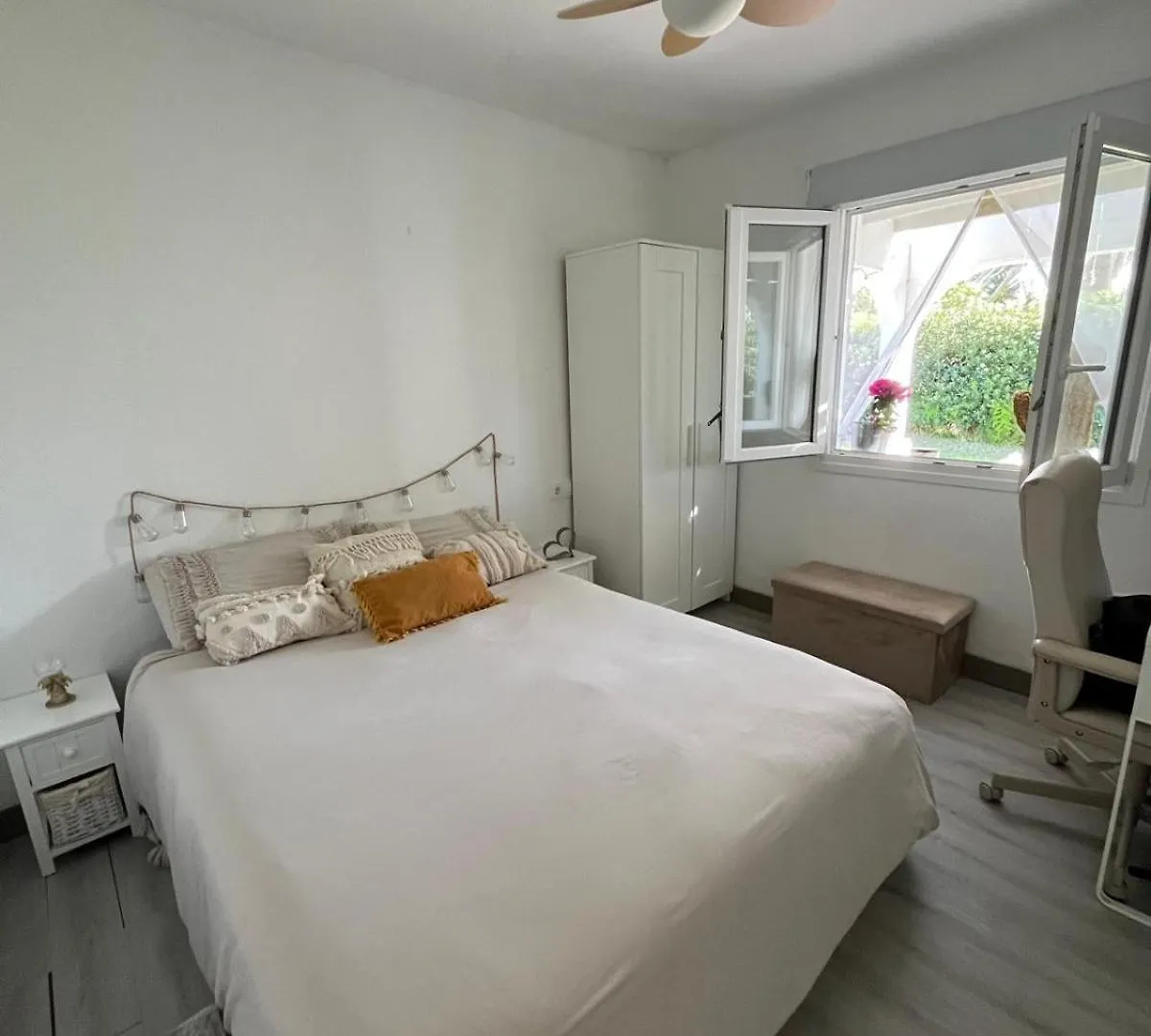 Menorca Palm Villa كالا إن بلانيس 0*,